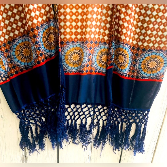 ⚡️⚡️⚡️Beautiful Stories Kimono style type Jacket⚡️⚡️⚡️ - Picture 5 of 7